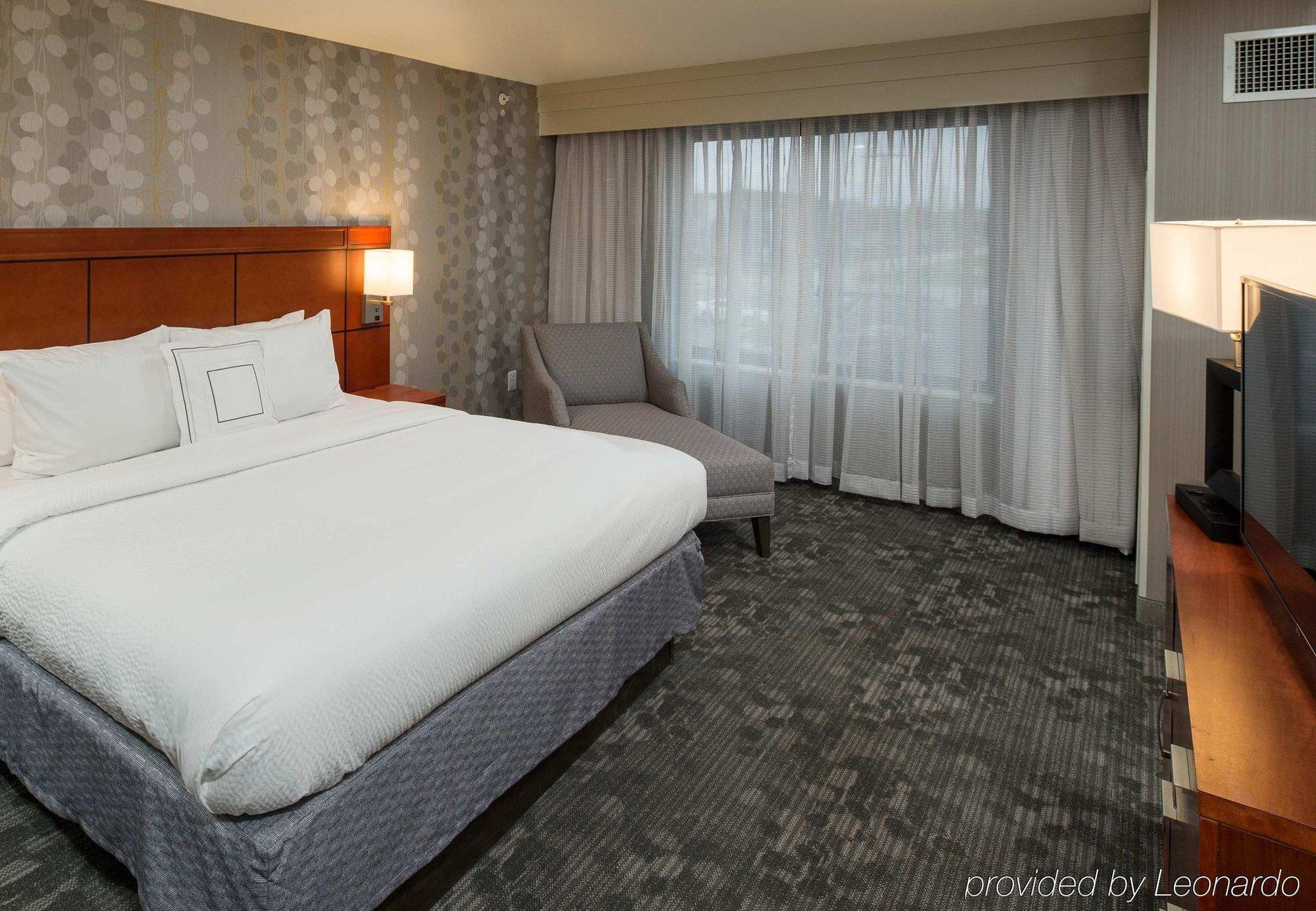 Hotel Courtyard By Marriott