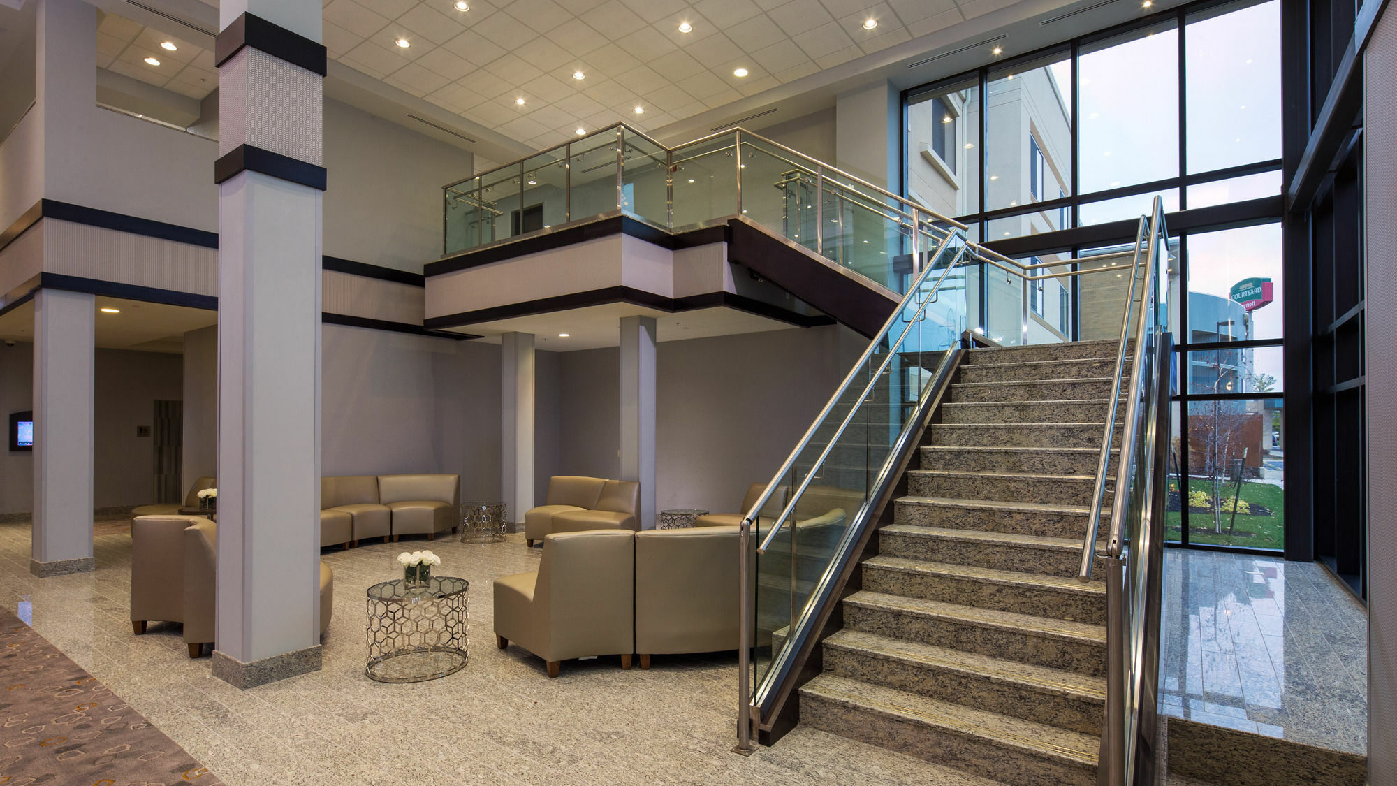 Courtyard By Marriott 3*