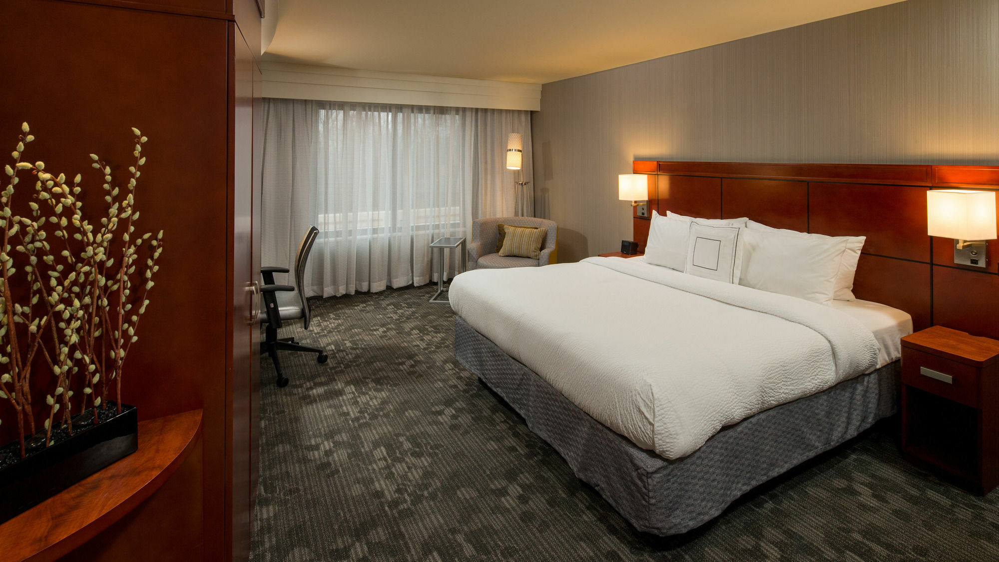 Courtyard By Marriott 3*